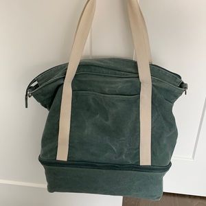 Lo & Sons Catalina Deluxe Tote Forest Green Canvas Washed